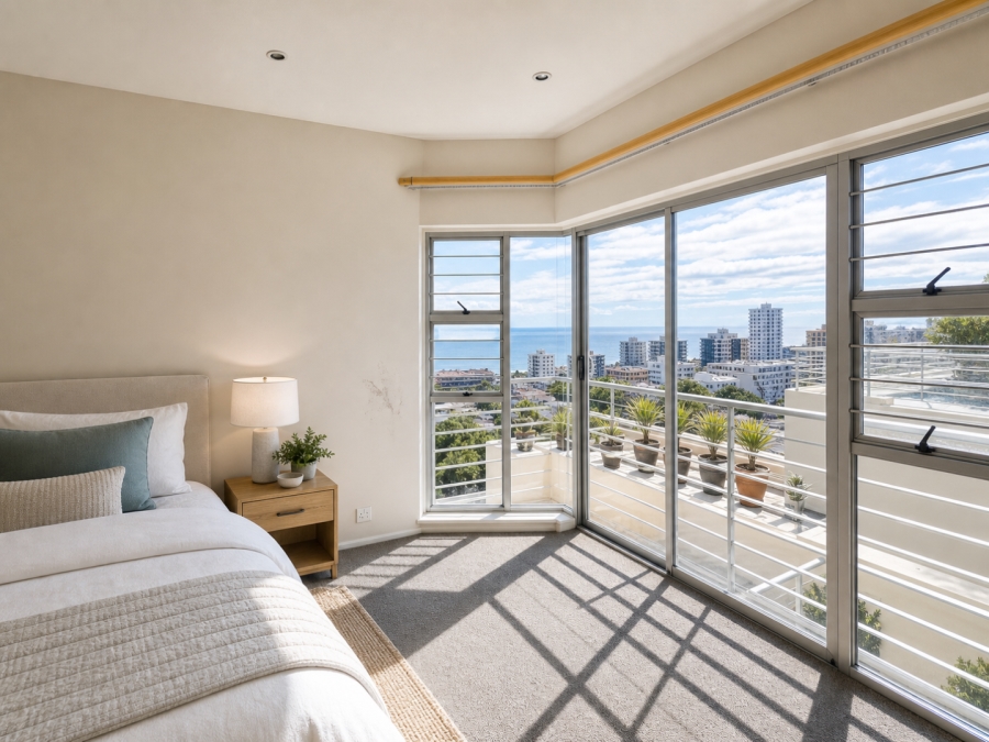2 Bedroom Property for Sale in Sea Point Western Cape